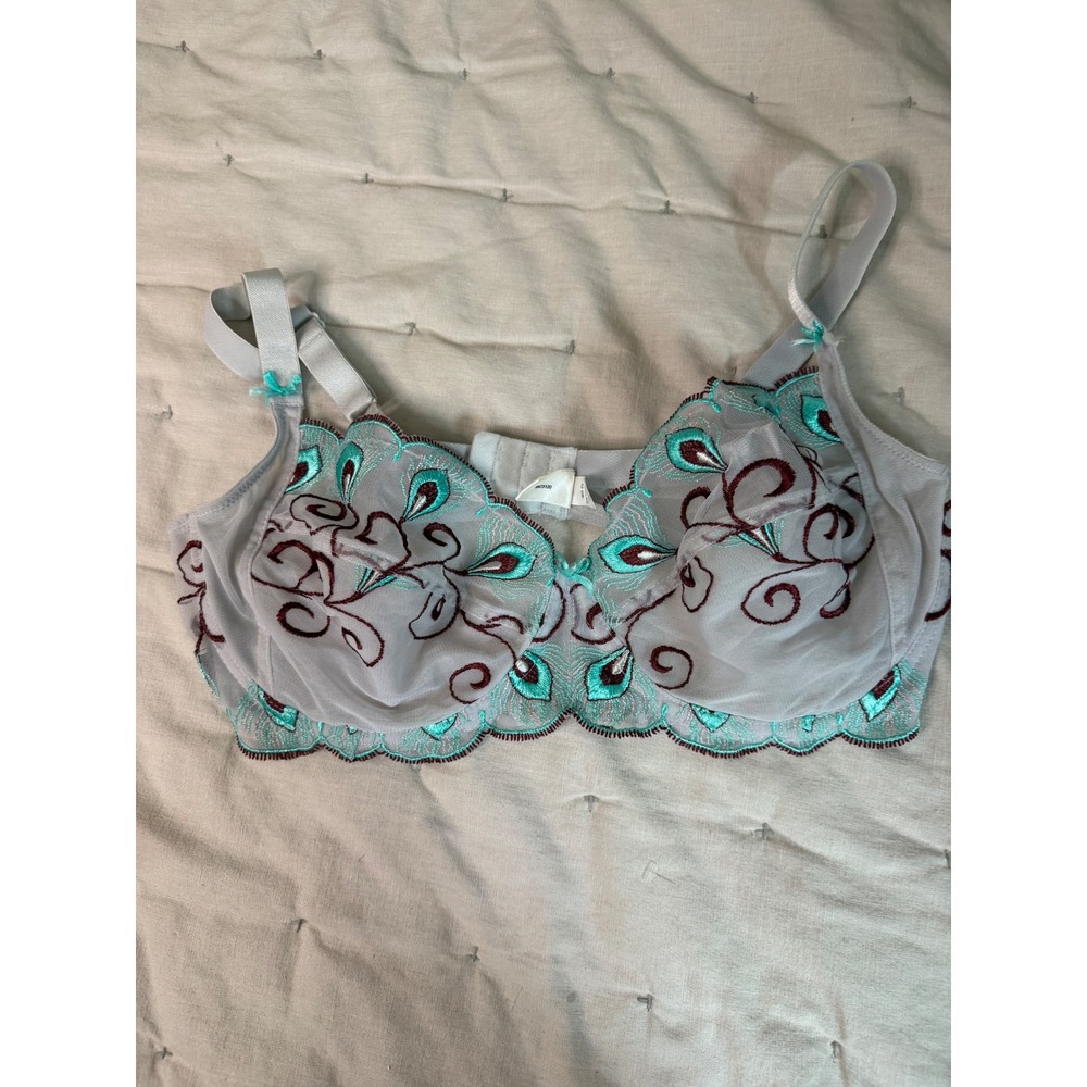 Fredericks of Hollywood 40D Bra Grey Teal Peacock Embroidered Underwire